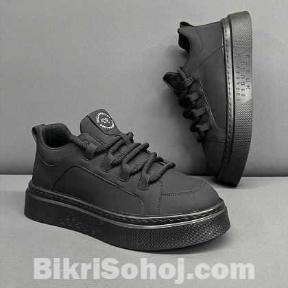 2025 Spring Men's Shoes New Breathable White Shoes Men's